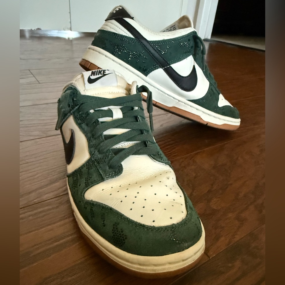 Nike Women’s Dunk Low “Green Snake”